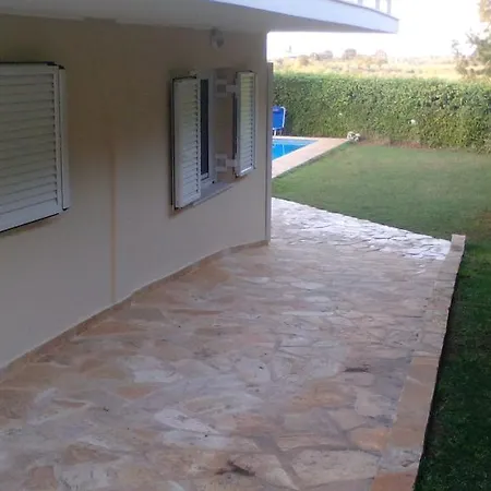 Apartment With Private Pool