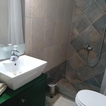 Apartmán With Private Pool Kiáton