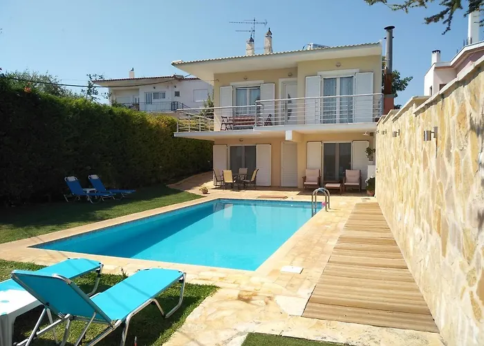 Apartament With Private Pool Kiáton