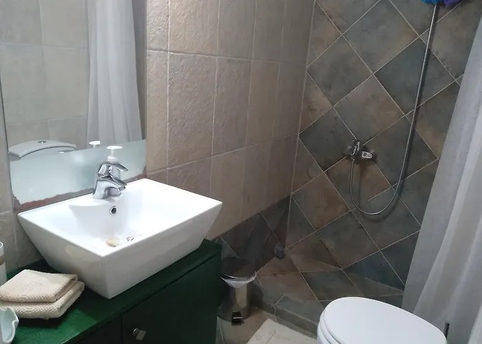 Apartament With Private Pool Kiáton